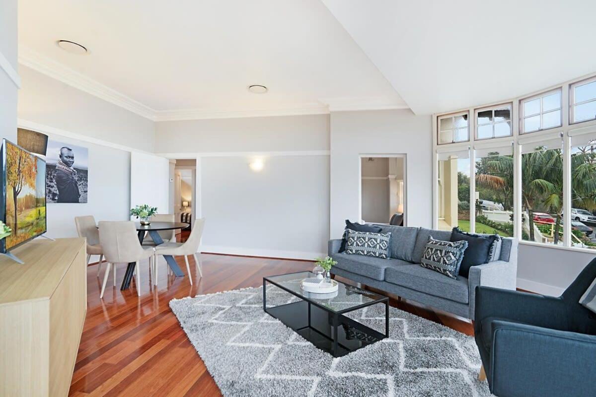 Huge Harbour View Apartment In Historic Home Sydney Exteriör bild